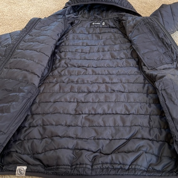 CG Habitats small black quilted sleeping bag hoodie. - Picture 7 of 11